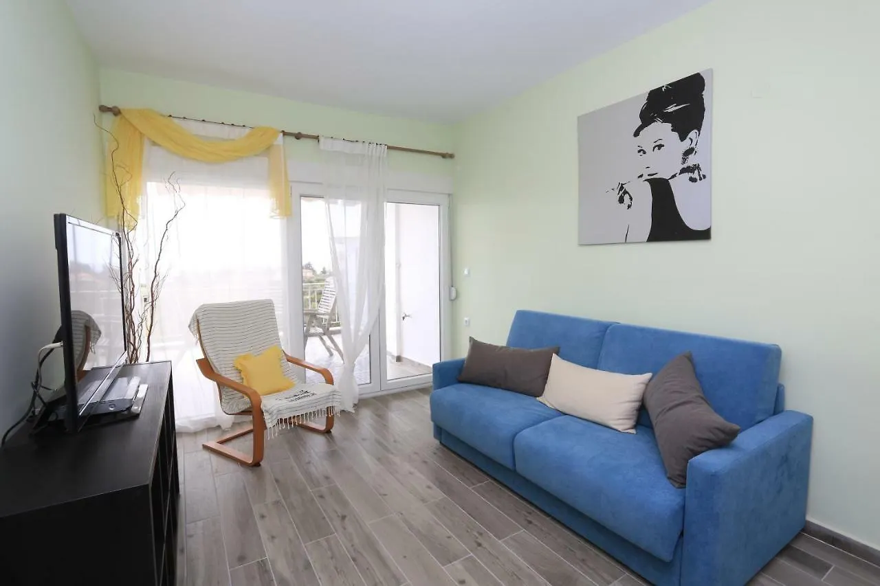 Gerakina Coast Apartment Kalyves Polygyrou